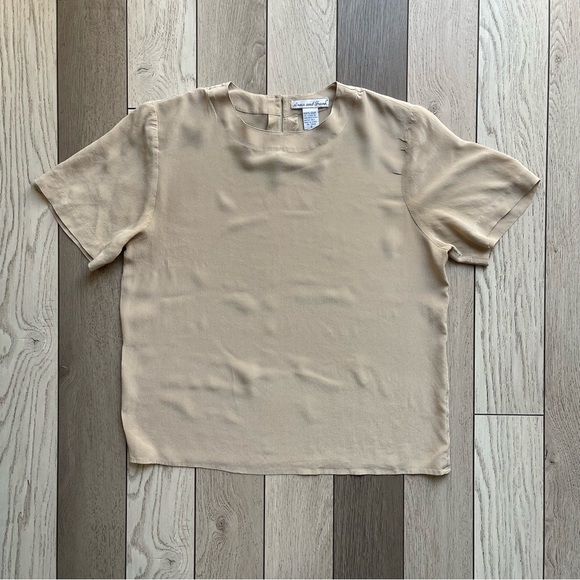 Anna and Frank Beige Short Sleeve Blouse - Picture 1 of 8
